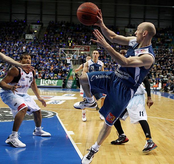 转会市场并 转会市场并