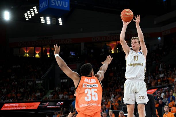 实现梦想的 实现梦想的