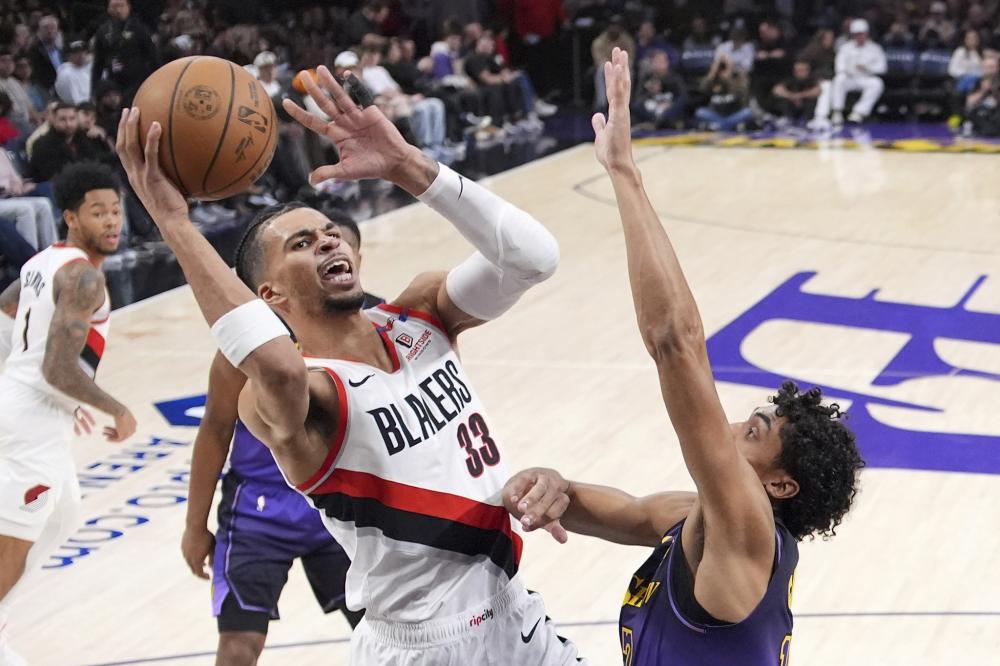 罗多年来在 罗多年来在