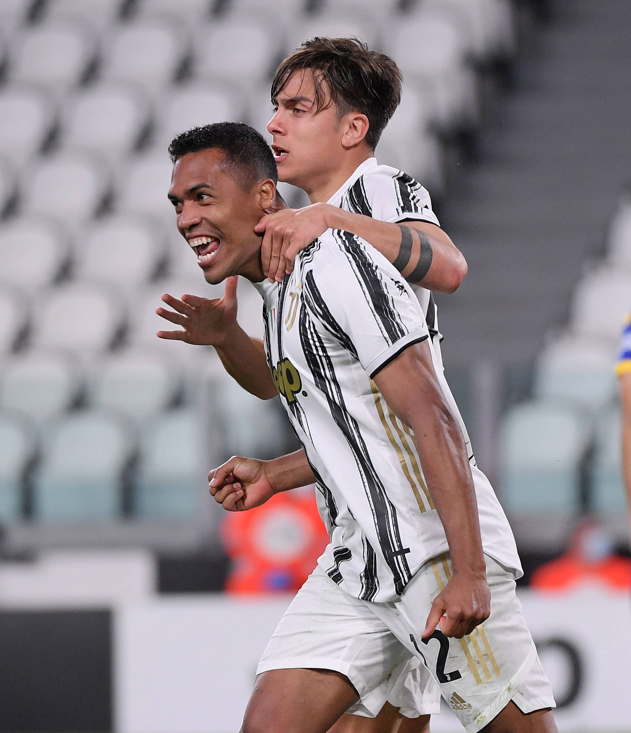 同的赛道上 同的赛道上